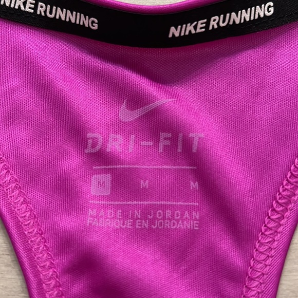 Nike dry fit running tank - Picture 3 of 4
